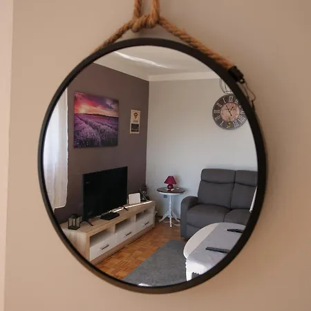 P&c Two-bedroom With Balcony, Near Old Town, Free Public Parking Area Zadar