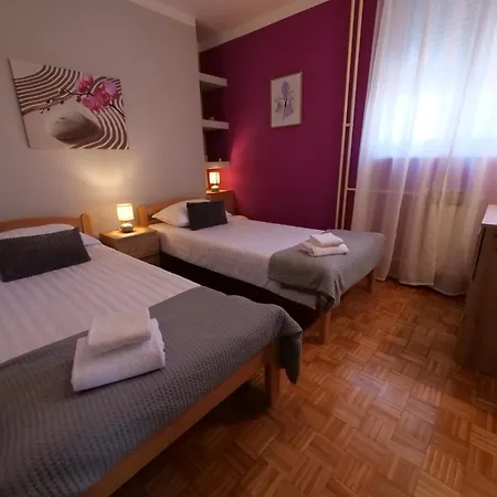 P&c Two-bedroom With Balcony, Near Old Town, Free Public Parking Area * Zadar