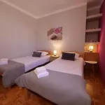 P&c Two-bedroom With Balcony, Near Old Town, Free Public Parking Area