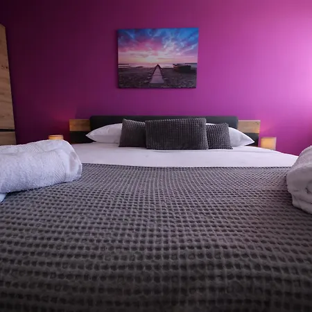 P&c Two-bedroom Sea View With Balcony, Free Public Parking Area アパート *