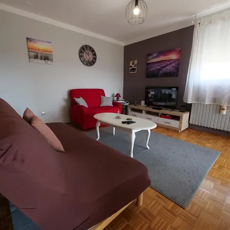 P&c Two-bedroom With Balcony, Near Old Town, Free Public Parking Area Zadar