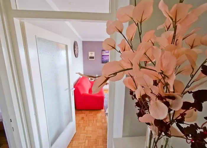 P&c Two-bedroom Sea View With Balcony, Free Public Parking Area * ザダル