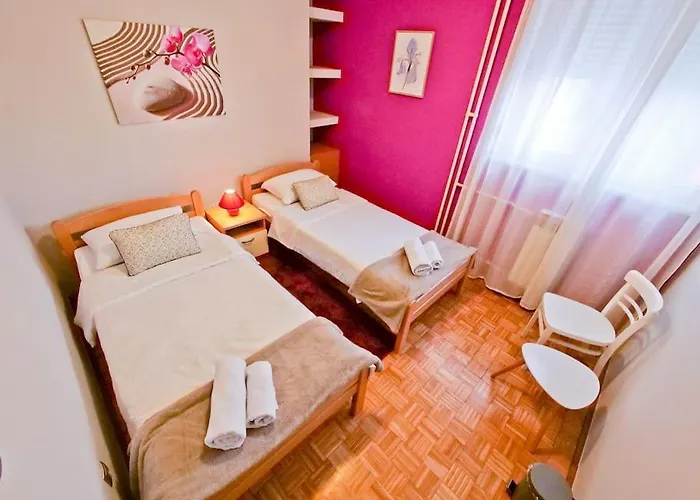 P&c Two-bedroom Sea View With Balcony, Free Public Parking Area アパート *