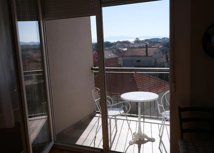 アパート P&c Two-bedroom Sea View With Balcony, Free Public Parking Area ザダル