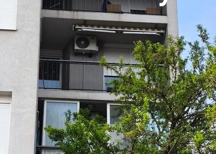 Apartamento P&c Two-bedroom With Balcony, Near Old Town, Free Public Parking Area Zadar